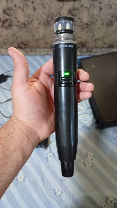 Microfon Shure GLXD4 Microfon Shure Beta 58 A