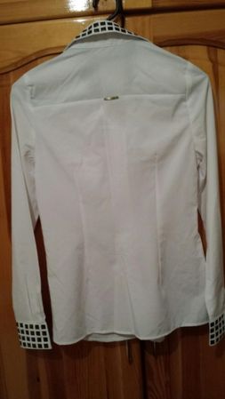Италианска бяла риза с орнаменти нова