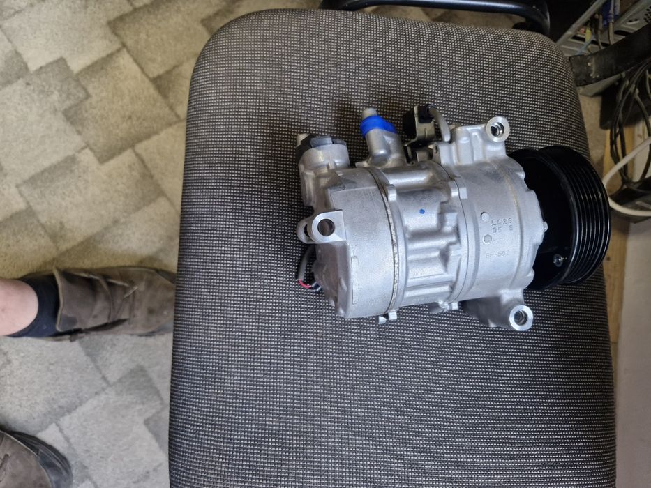 Compressor original Denso AC/Amarok 2.0 diesel/t5 2.0 benzina