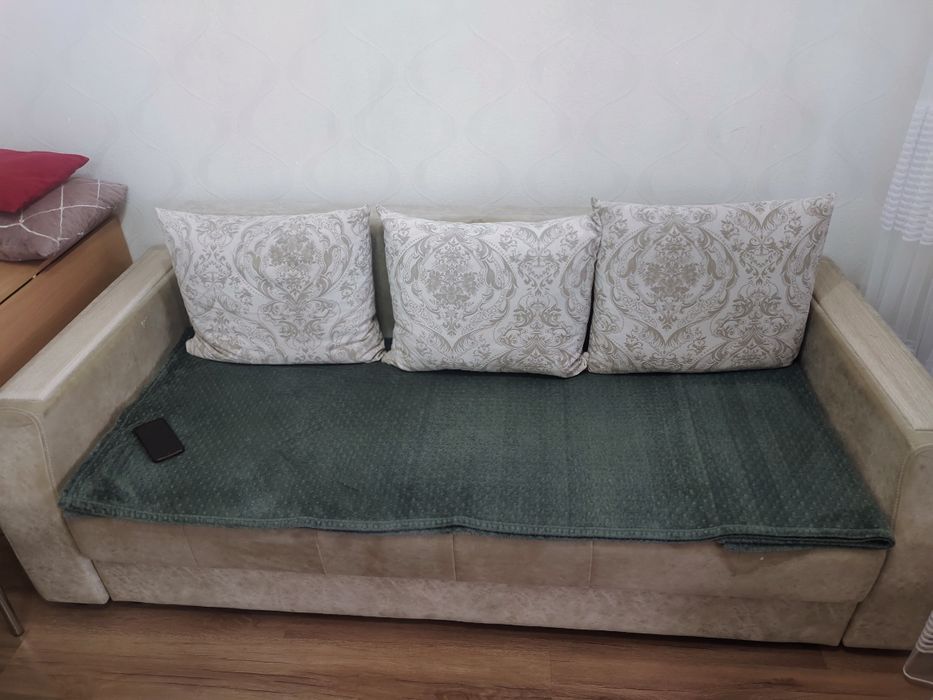 Продам тахту диван