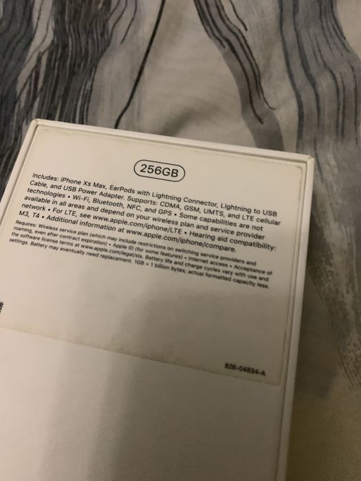 Продам свой iphone xs max на 256