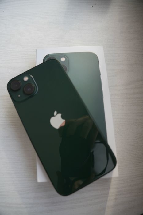 iPhone 13 • 128 ГБ • Зелёный цвет • Как новый