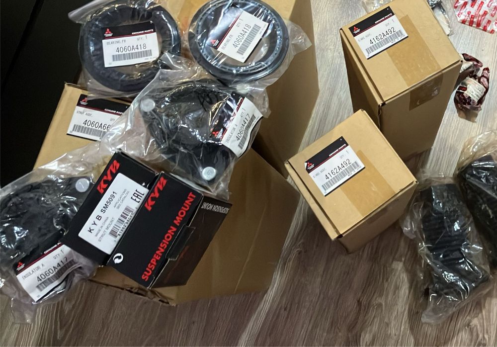 Cutie viteze Outlander PHEV ,amortizoare Outlander PHEV