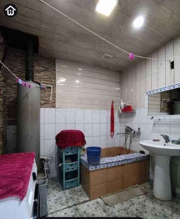 Xovli sotiladi aeraport oltin vodiy maxalla