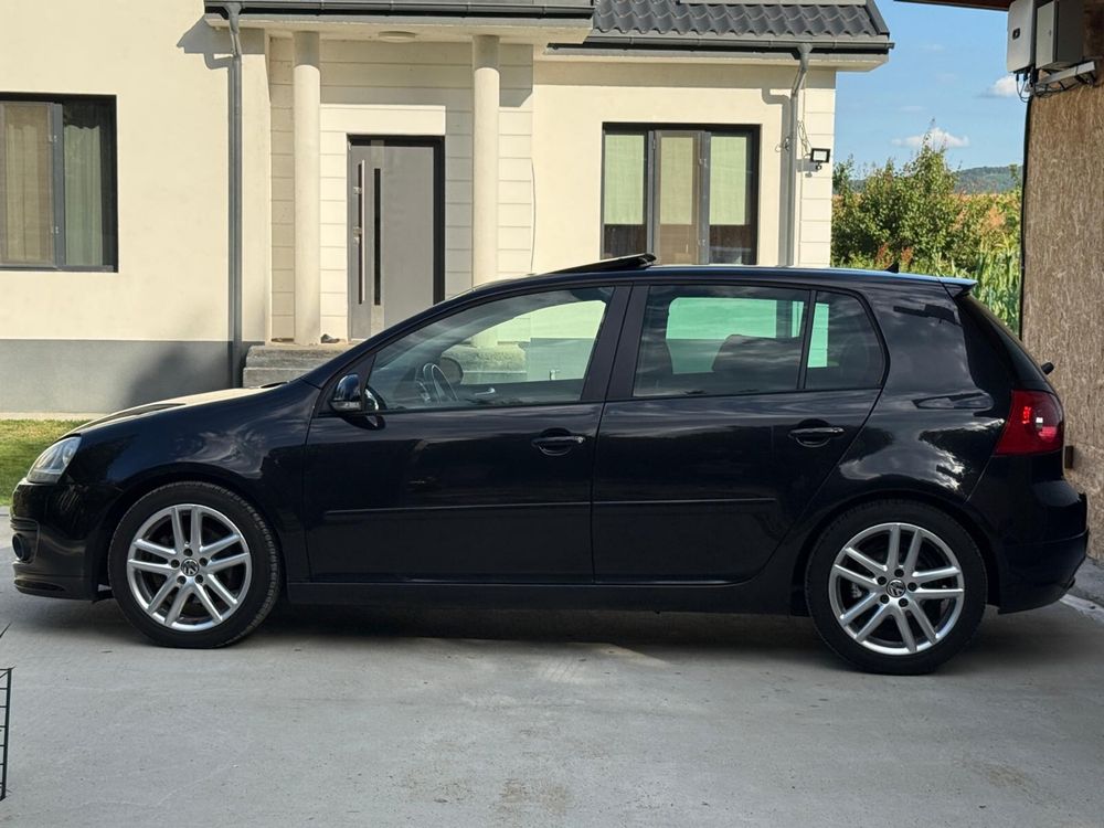 Vw Golf GT 1.4 benzina 122 cai, cutie manuala 6 viteze