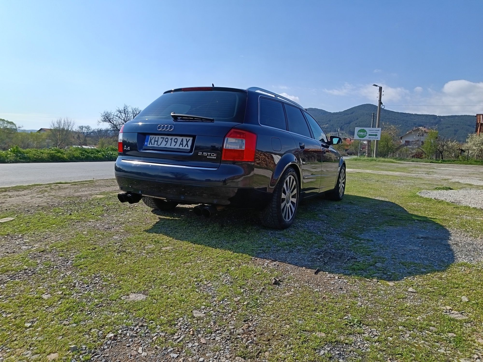Ауди А4 2.5 QUATTRO