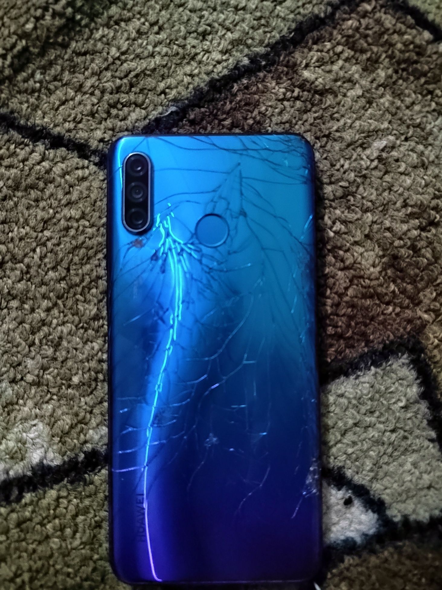 Huawei P30 lite Срочно