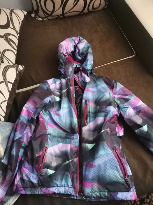 Дамско яке за ски