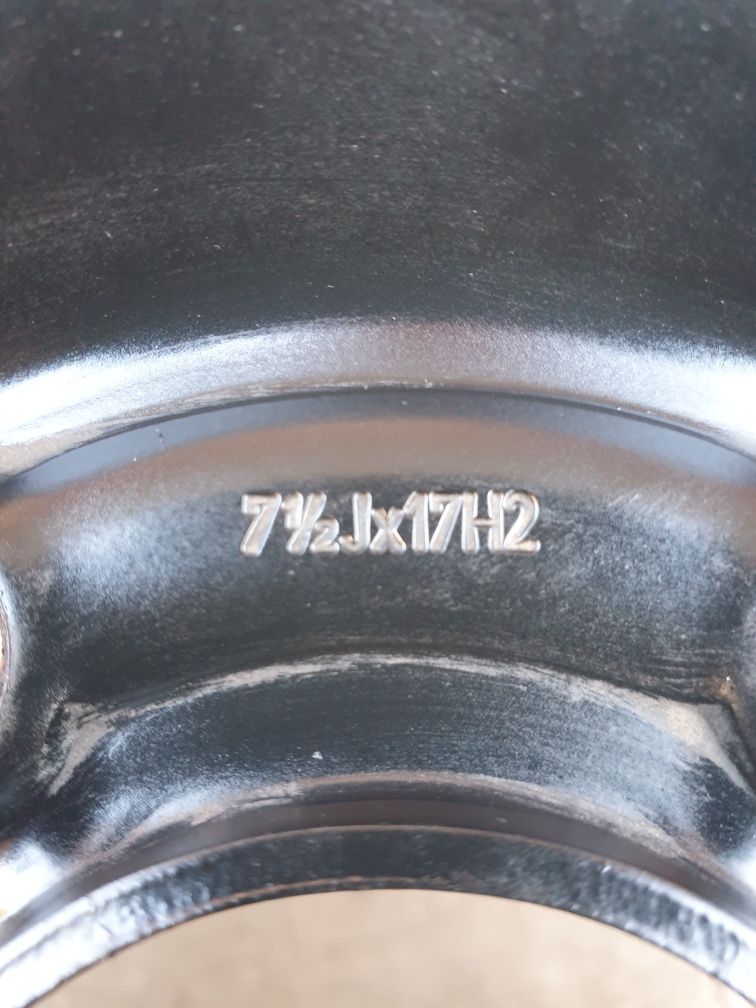 Оригинални железни джанти за ФОРД ВОЛВО FORD R17 5x108 ET52.5 7.5J