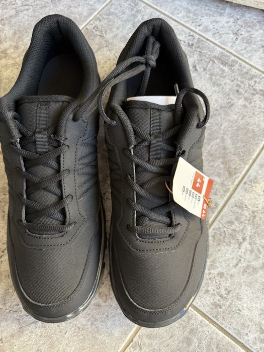 Зара ветроховка пролетно