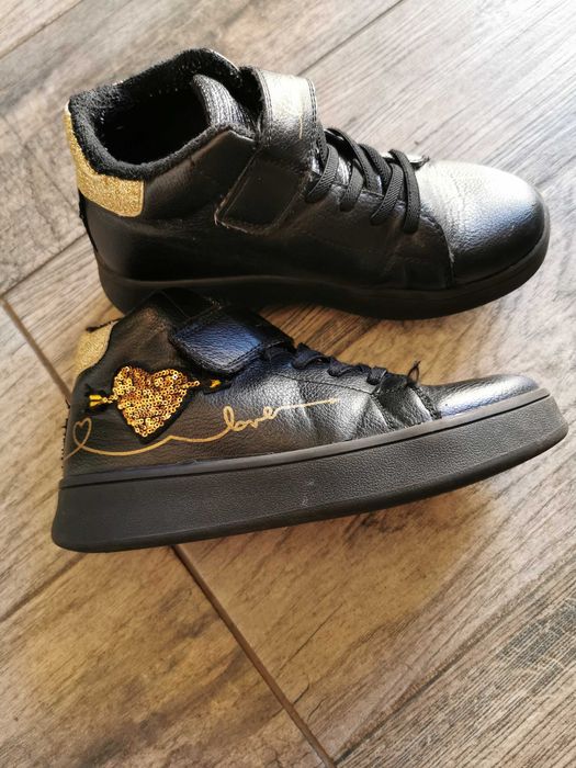 Детски обувки за момичета