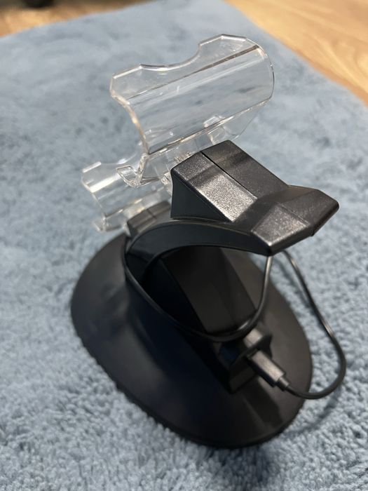 Incarcator smecher de doua consoale ps4