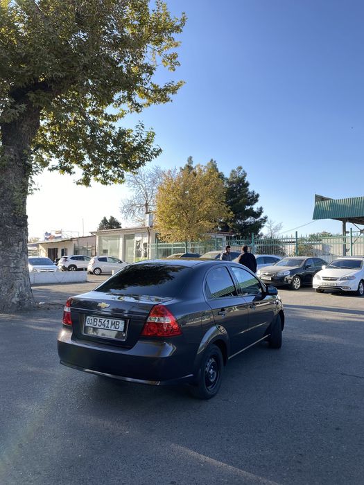 Nexia 3  Faqat afarmilenyaga gen Yoq naxr bolish