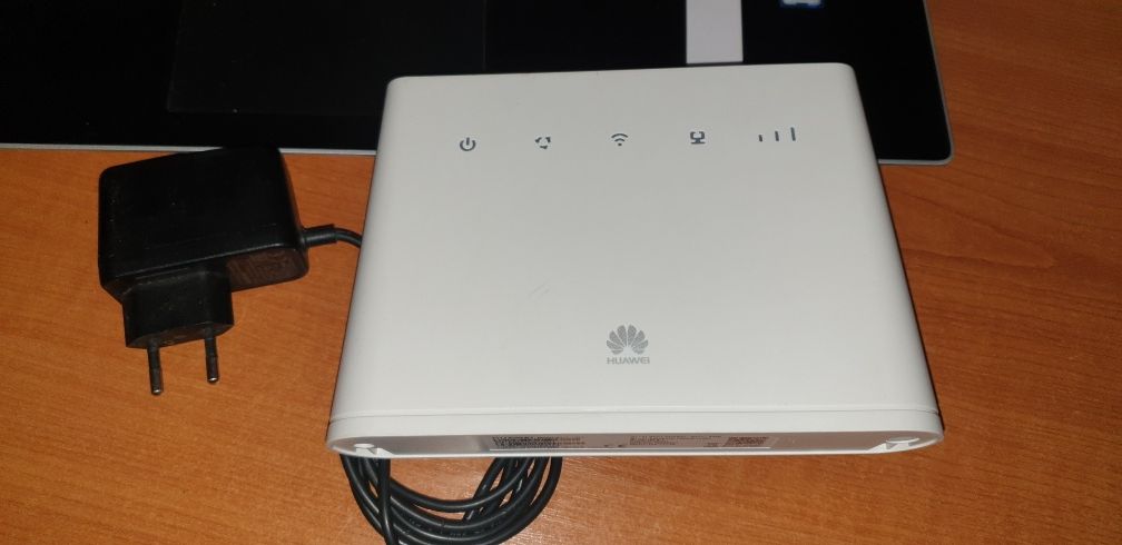 Router 4G Huawei Nou Sigilat