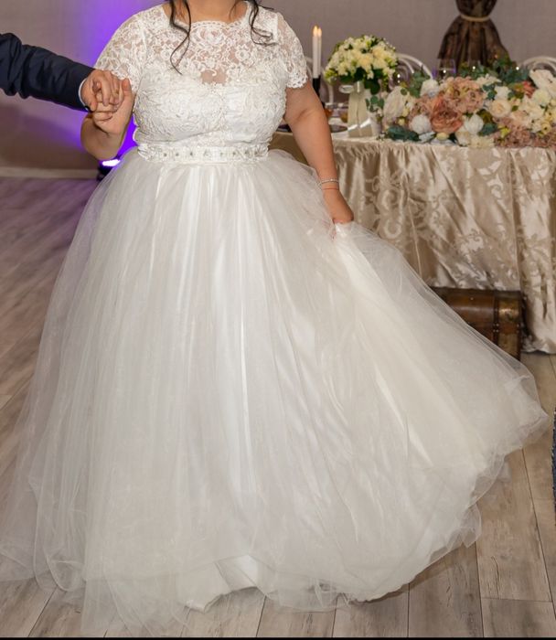 Rochie mireasa facuta pe comanda