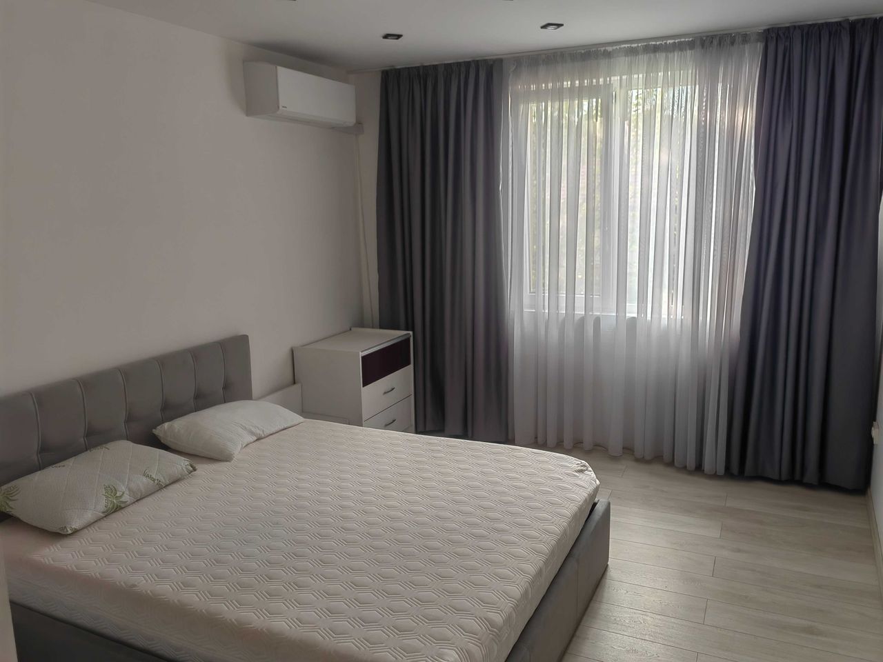 Продава се Етаж от къща в Кюстендил, Център - 92 кв.м за 979 €/кв.м - Снимка #10