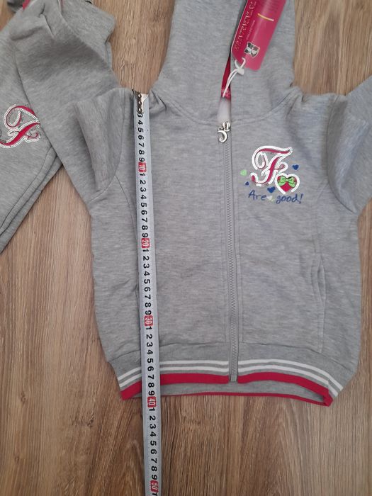 Дебело екипче ,ново с етикет