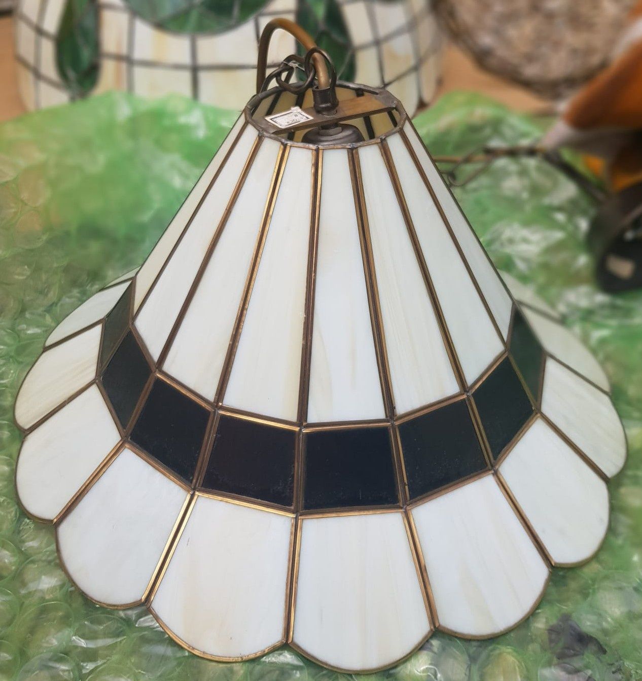 Lampa tavan  Tiffany,