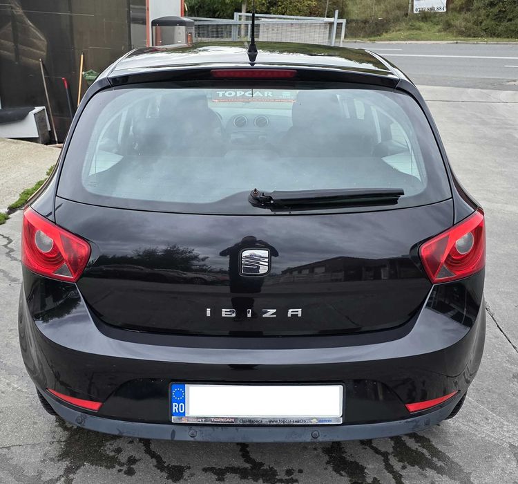 Vand SEAT IBIZA an 2010 1.4 L benzina
