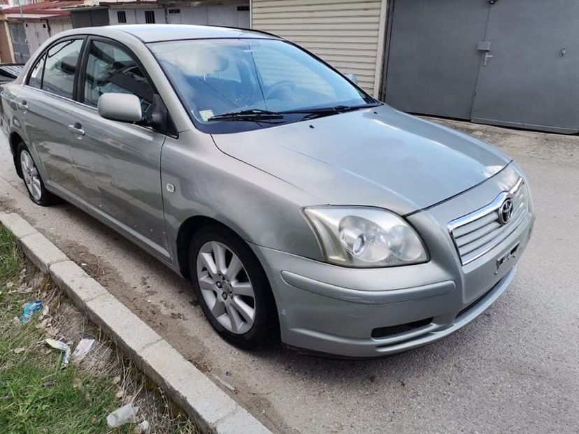 Toyota Avensis 2.0 116 к.с на части ‘