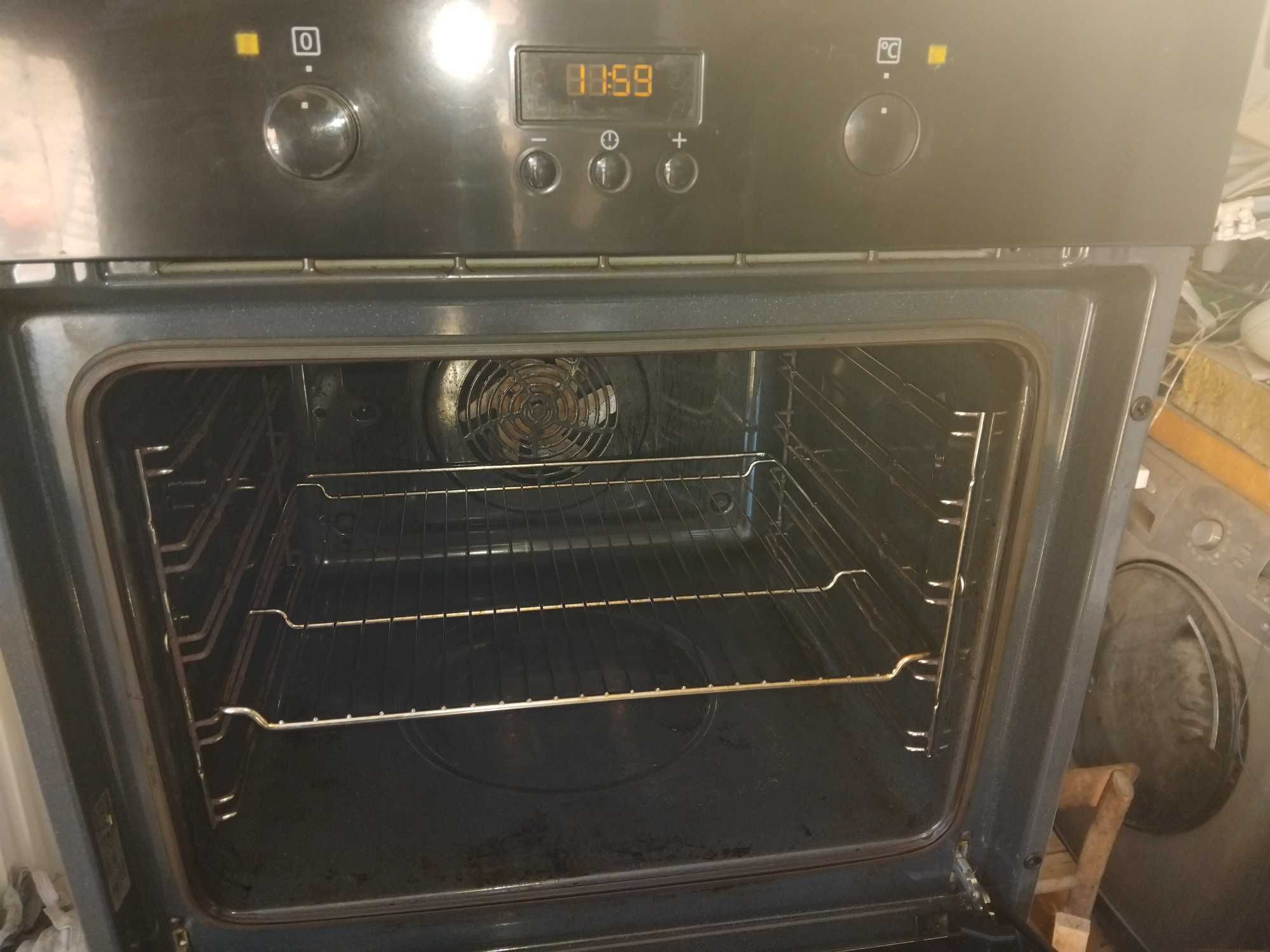 Zanussi фурна  за вграждане