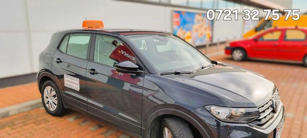 Scoala de soferi / instructor auto / profesor legislatie