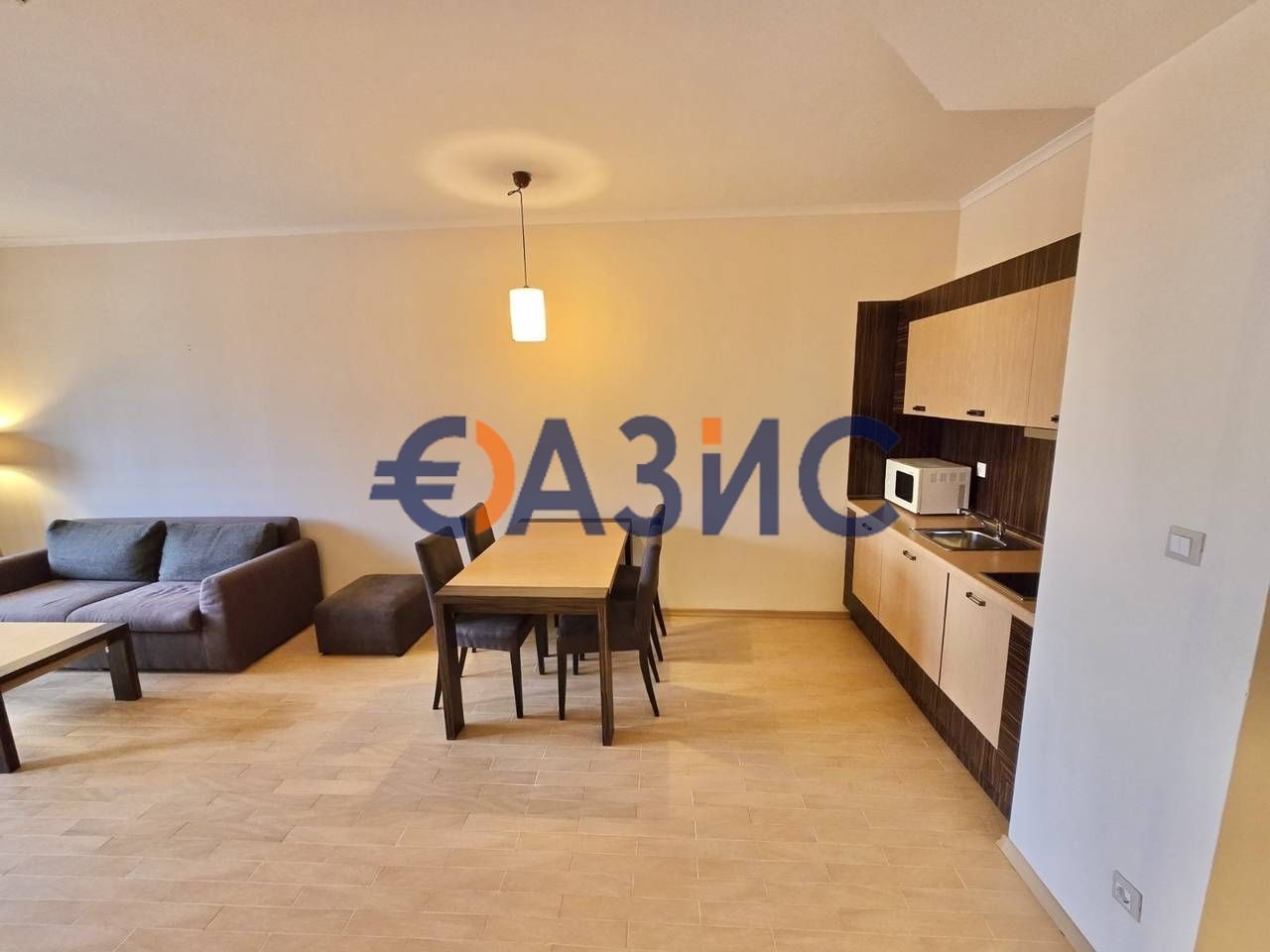 Продава се Двустаен апартамент в к.к. Слънчев бряг - 84 кв.м за 1012 €/кв.м - Снимка #4