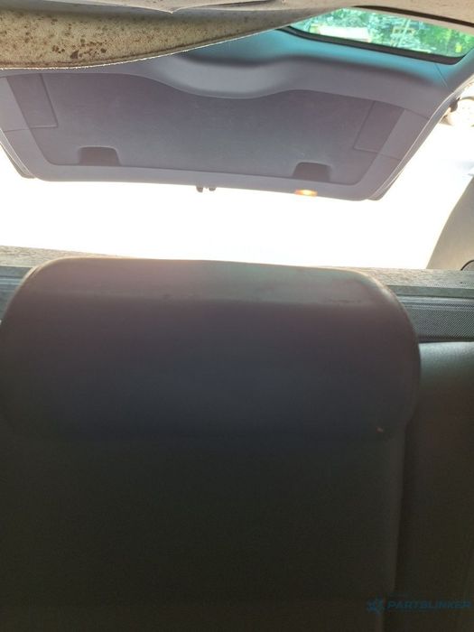 Tetiera bancheta spate centrala VOLKSWAGEN TOUAREG 7LA, 7L6, 7L7 2002 - 2013 7L6885900H