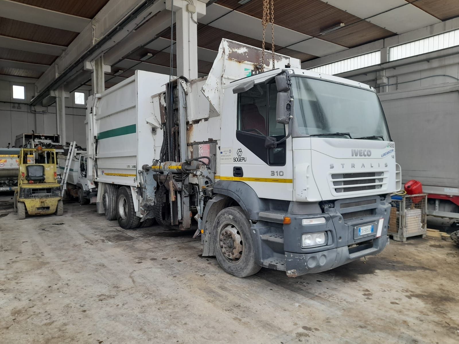 Dezmembrez iveco eurocargo și iveco stralis.