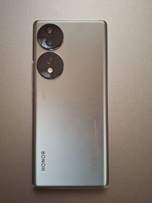 Honor 70 5G, 256 Gb spatiu stocare, 8 Gb RAM