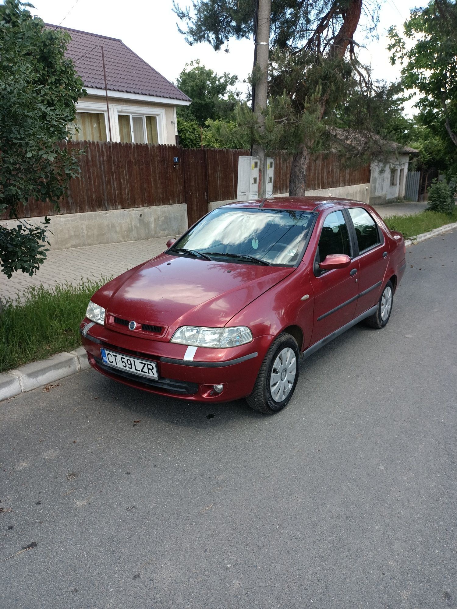 Fiat Albea , 2004