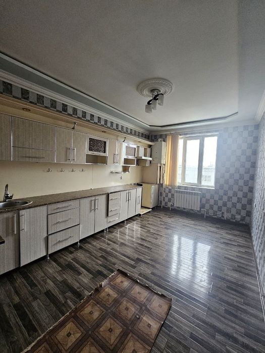 Продаётся квартира Эркин савдо