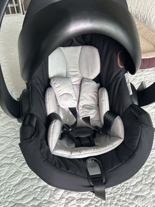 Столче за кола STOKKE Izi go modular X1 BY BESAFE