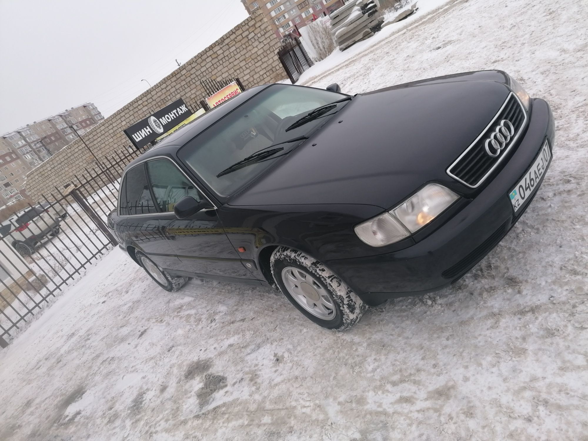 Продам Audi a6 c4
