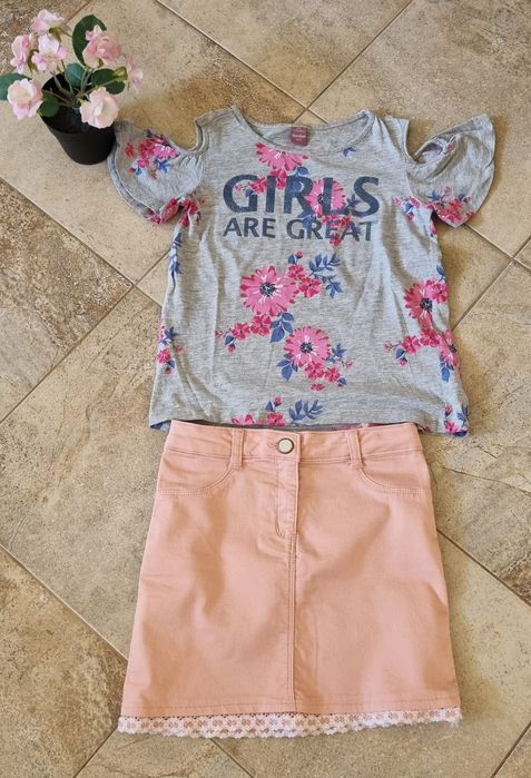 Îmbrăcăminte vara fete 128-134 tricou fusta salopeta