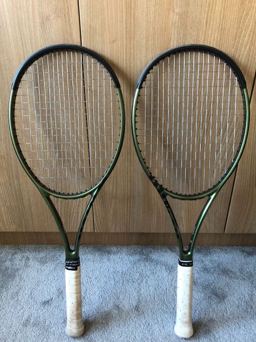 Wilson blade 98S V8