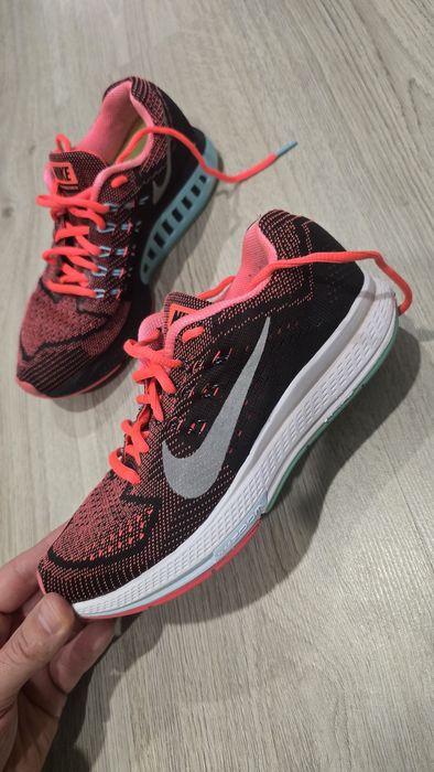 Дамски маратонки Nike ZOOM Running  37.5
