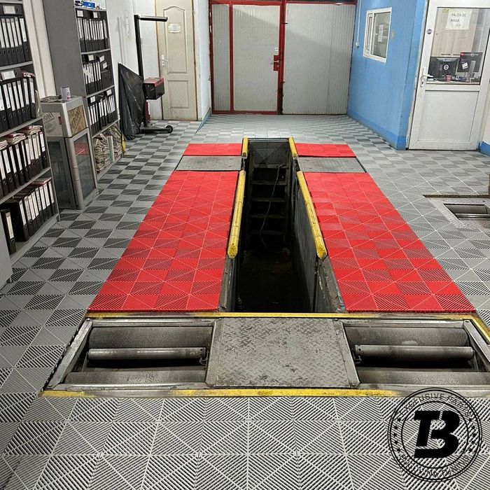 Pardoseala Modulara pentru Garaj si Ateliere Detailing - Gri Antracit