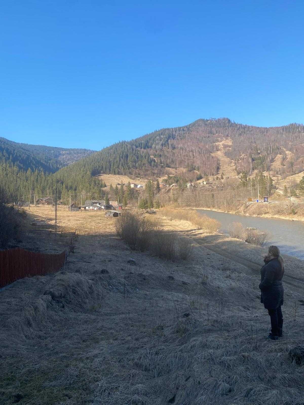 Teren 1,71 ha + constructie , sat Chiril, comuna Crucea, jud. Suceava