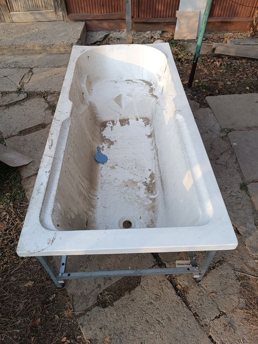 Ванна сатылады жағдайы жақсы 180х80