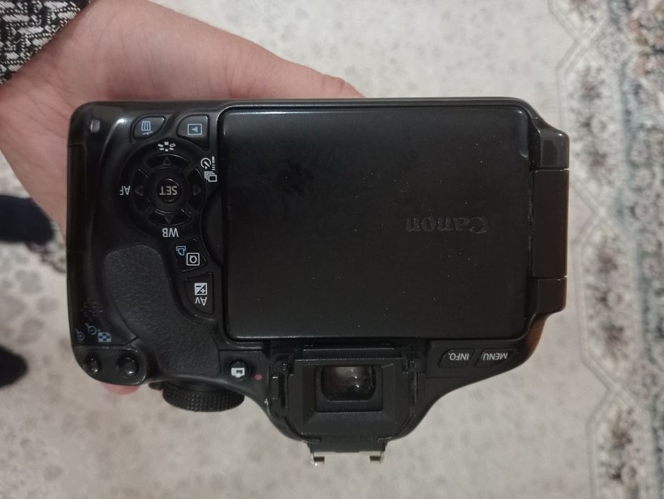 Canon 600d hali yangi