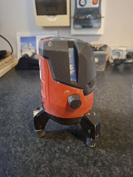 Nivela laser hilti pm 4-m