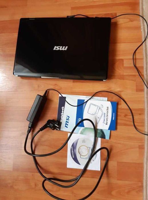 Laptop MSI (pentru piese)