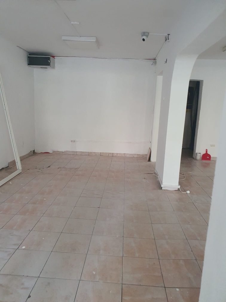 Spațiu comercial -Oras Mărășești ,zona gara