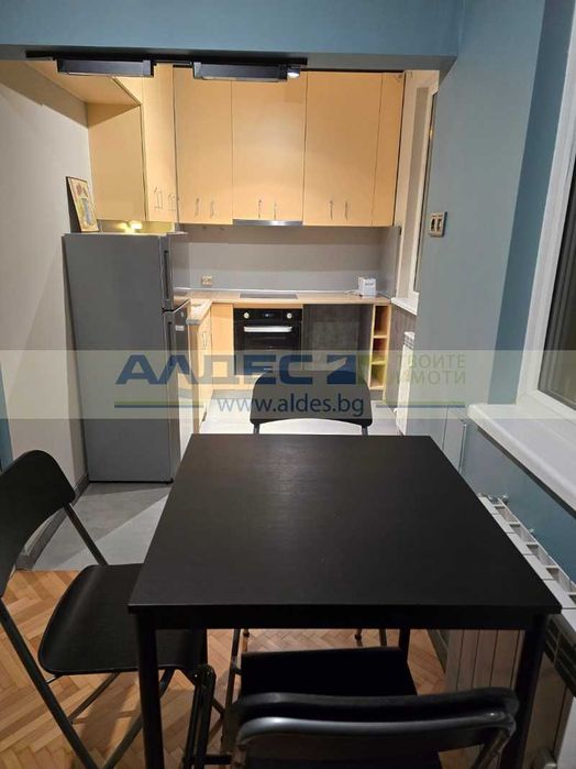 Продава се Двустаен апартамент в София, Яворов - 63 кв.м за 3651 €/кв.м - Снимка #1