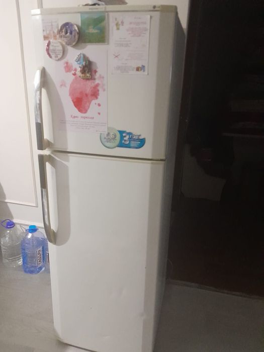 Продам холодильник LG