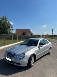 Mercedes E220 150CP 2006