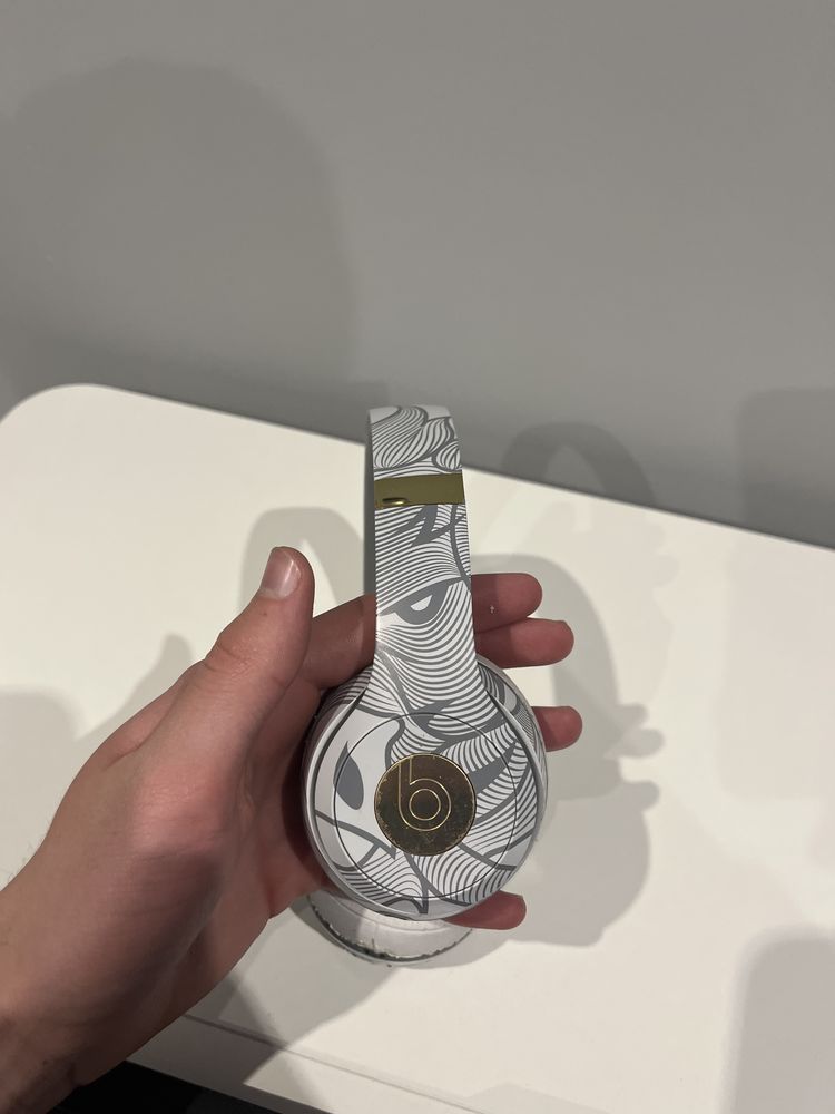 Beats by dre solo3 wireless