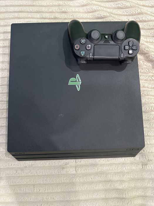 Playstation 4 pro 1TB