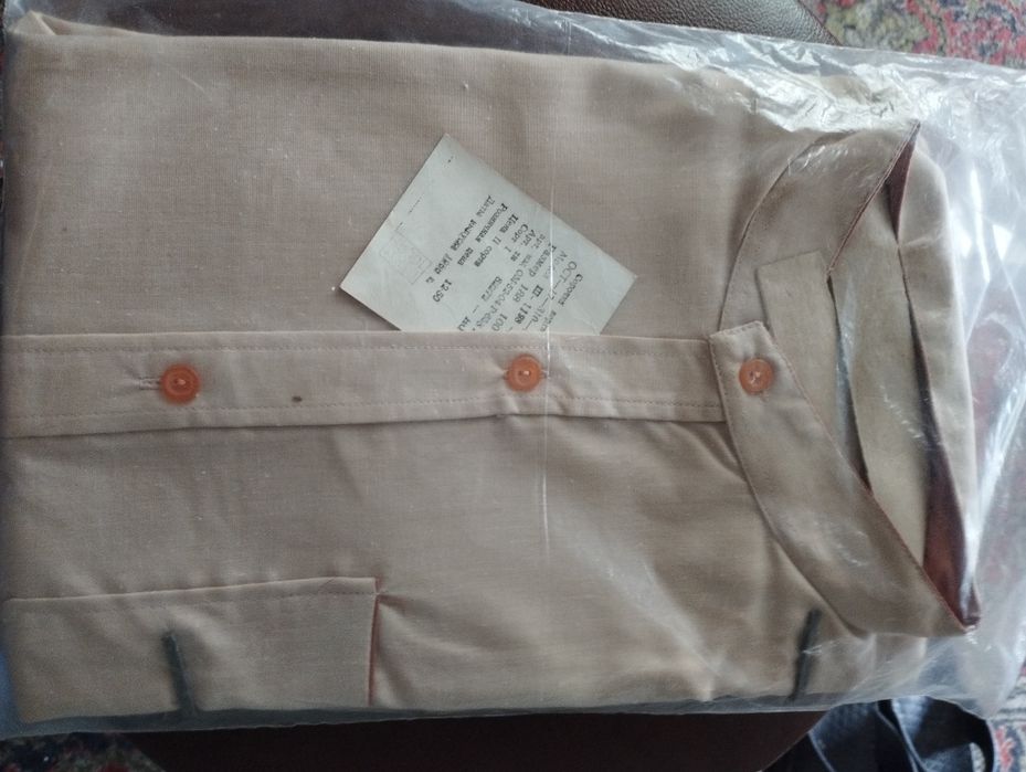 Рубашки и спецовки